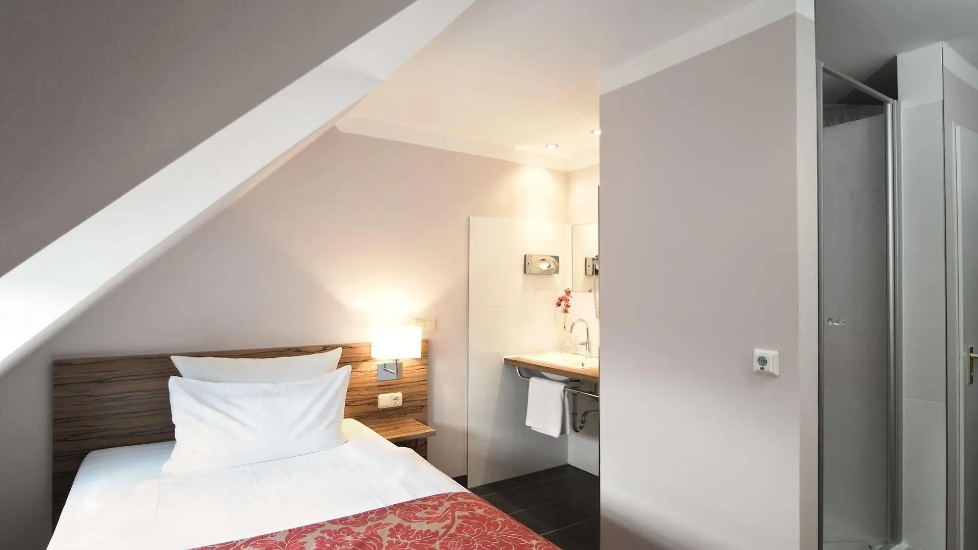 ***  Hotel Wetterstein Munich Germany